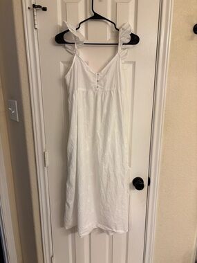 Oysho Women’s White Summer Dress Size Medium Beach Summer Boho Classic Chic